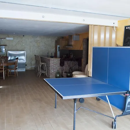 Ample At Coast Villa